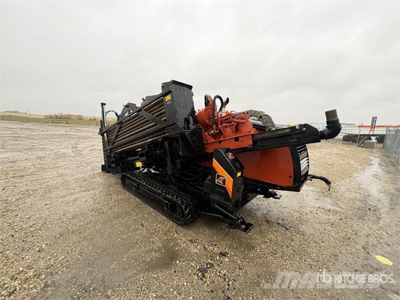 Ditch Witch JT25 水平掘削リグ
