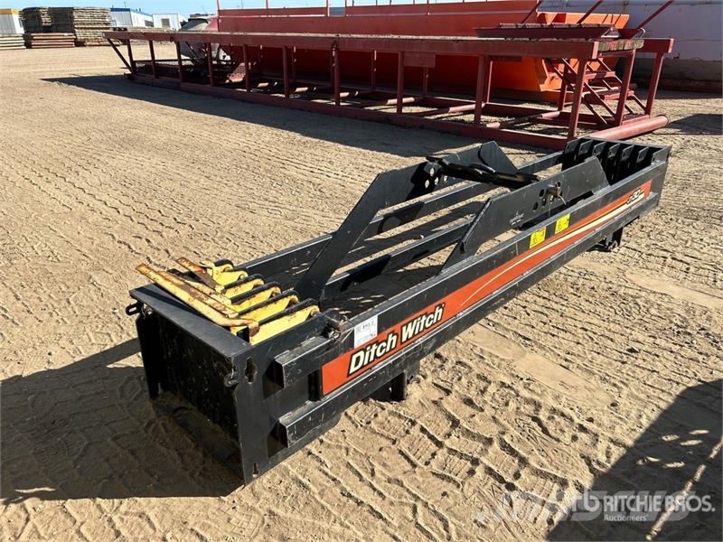 Ditch Witch JT3020 Rod Basket Equipos de perforación de aceite y gas