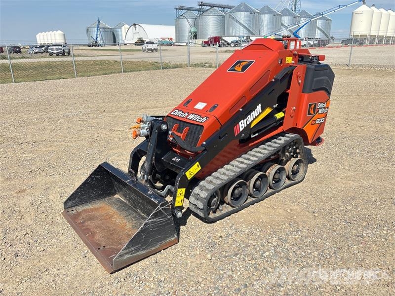 Ditch Witch SK800 Mini Compact Track Loader Kompaktlastare
