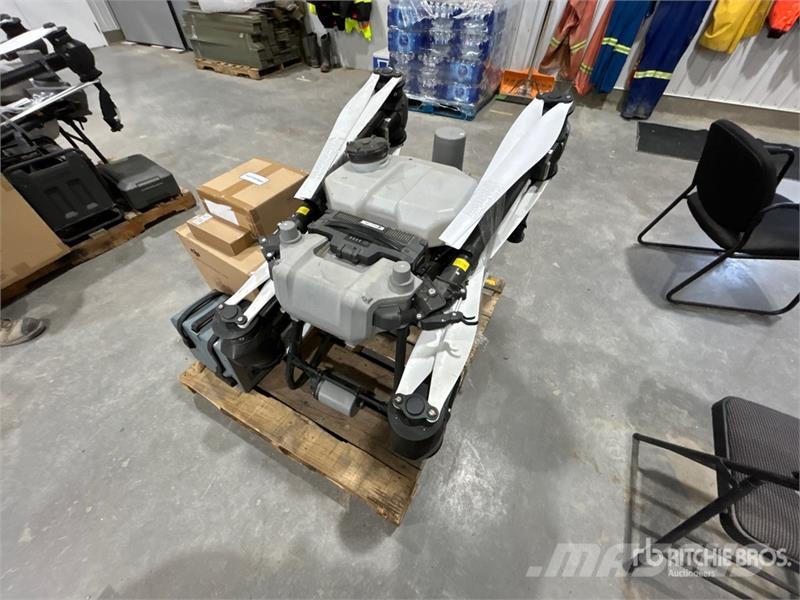 DJI Agras 3WWDZA40B Sprayer Drone Andre komponenter