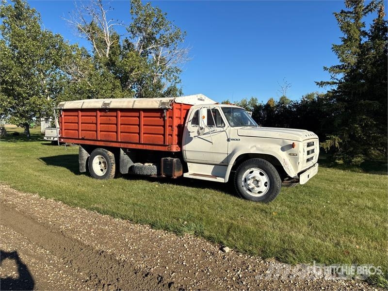 Dodge 500 4x2 Grain Truck (Inoperable) 农用/粮食运输车