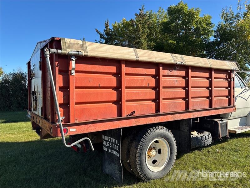 Dodge 500 4x2 Grain Truck (Inoperable) 农用/粮食运输车