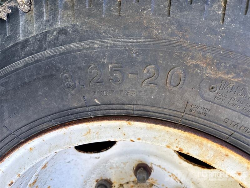 Dodge 500 4x2 Grain Truck (Inoperable) 农用/粮食运输车