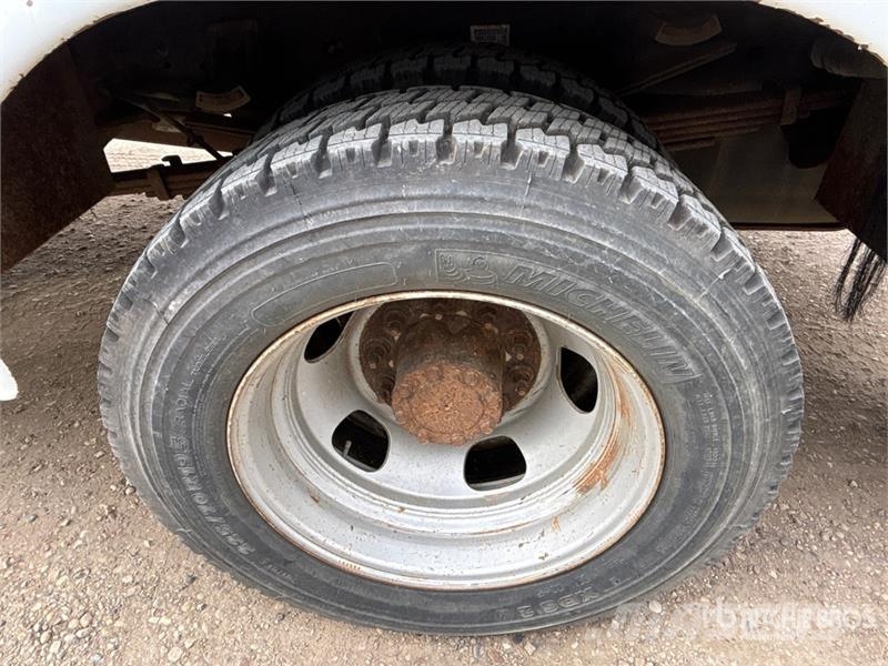 Dodge 5500 SD 4x4 Lube Truck Motrici cisterna
