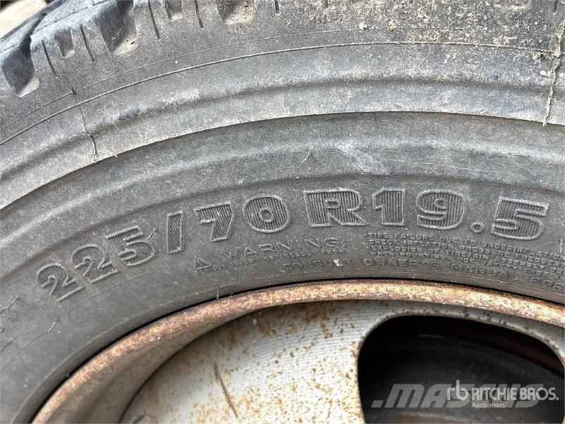 Dodge 5500 SD 4x4 Lube Truck Motrici cisterna