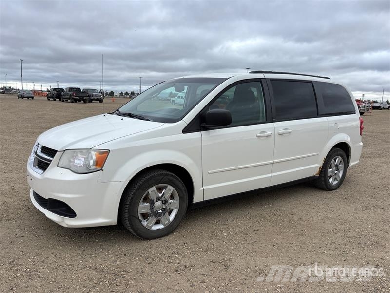 Dodge Caravan Minivan Biler