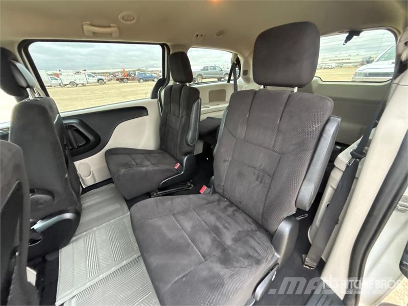Dodge Caravan Minivan Biler