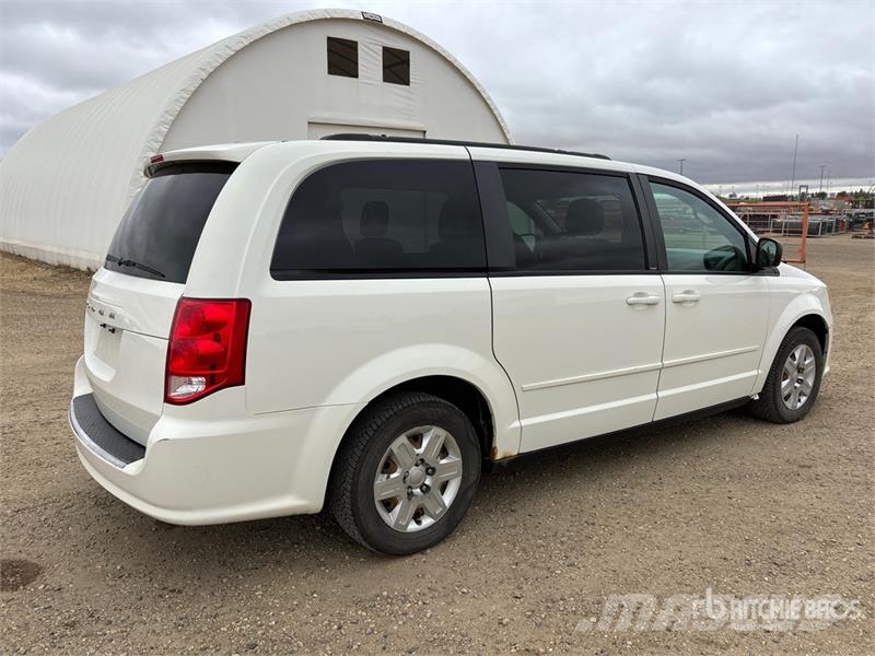 Dodge Caravan Minivan Biler