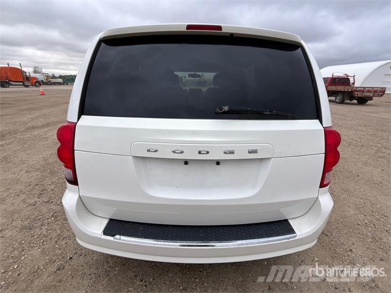 Dodge Caravan Minivan Biler