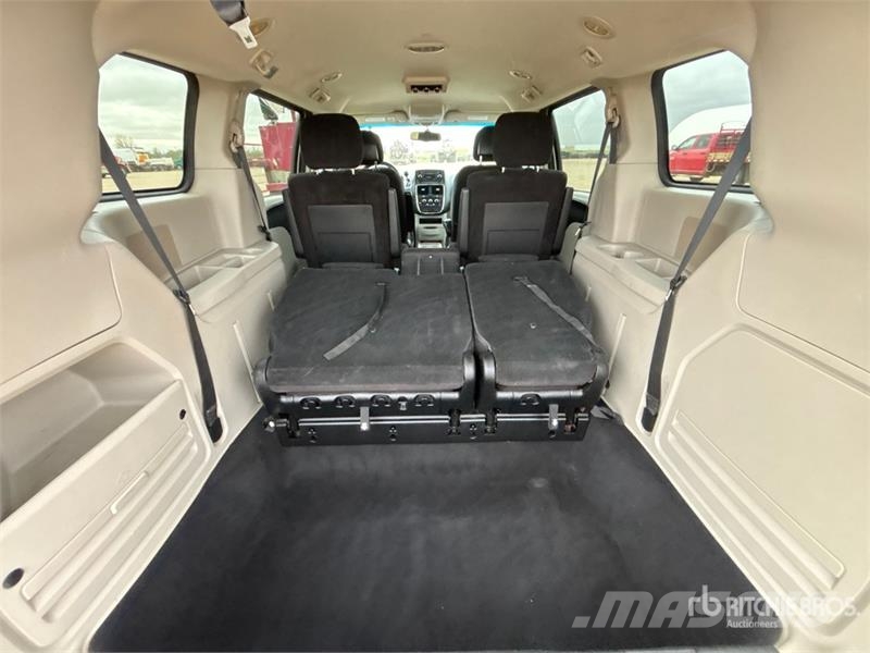 Dodge Caravan Minivan Biler