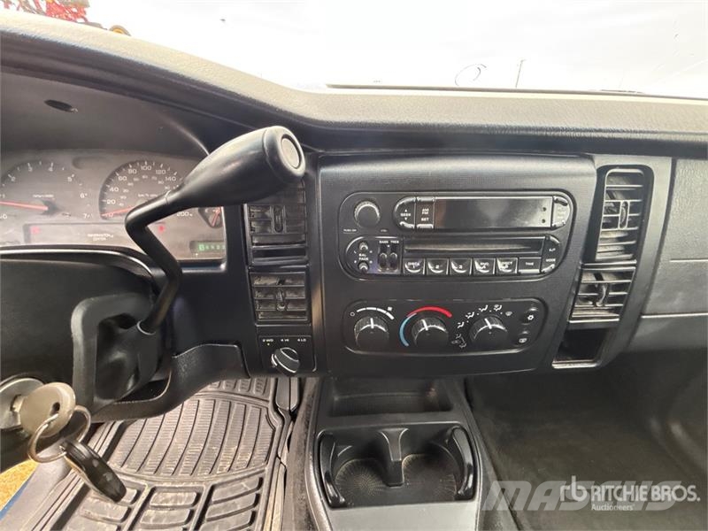Dodge Dakota Anders