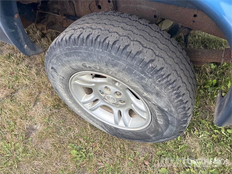 Dodge Dakota Anders