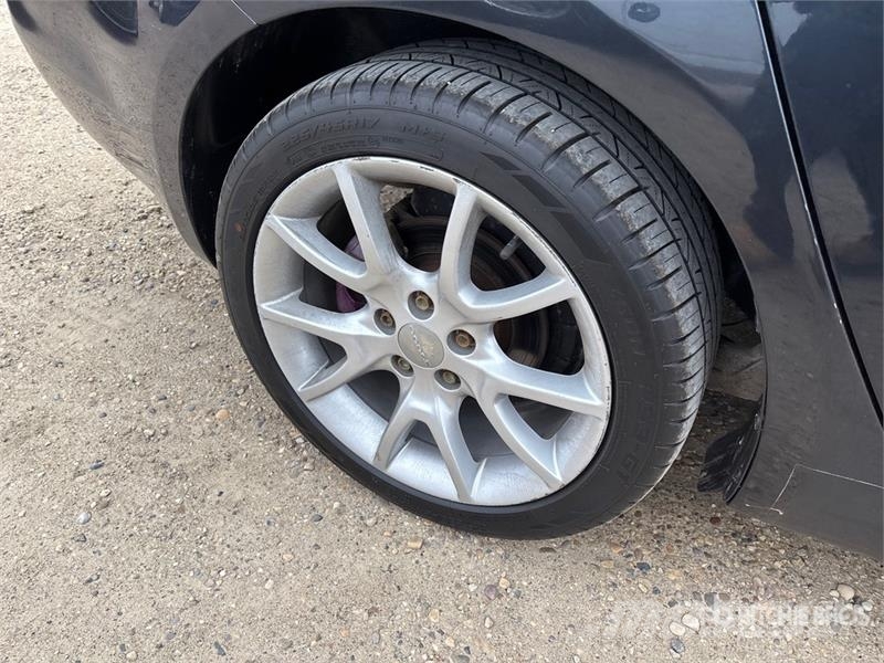 Dodge Dart Voiture