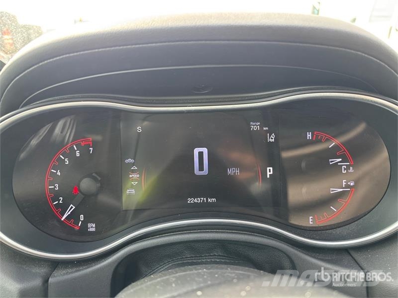 Dodge Durango Citadel AWD SUV Lengvieji automobiliai