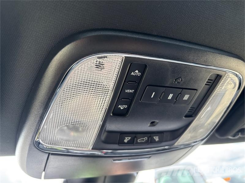 Dodge Durango Citadel AWD SUV Lengvieji automobiliai