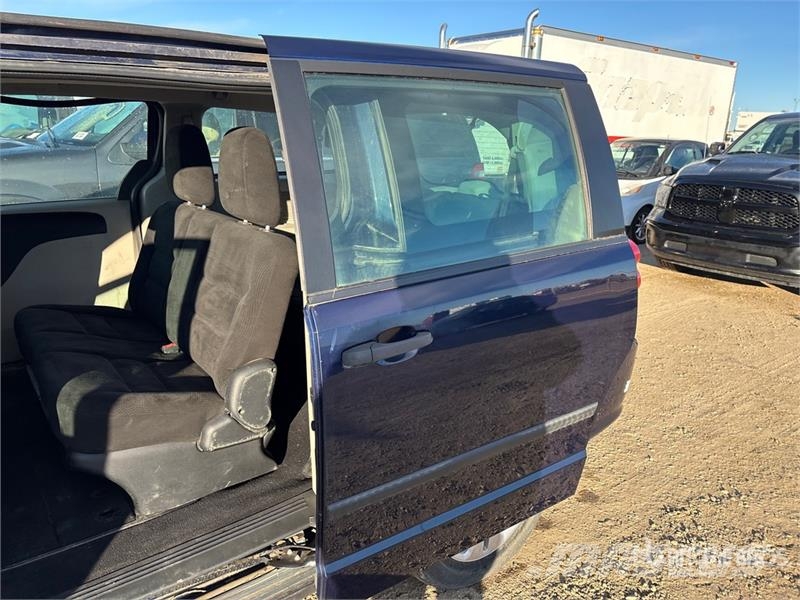 Dodge Grand Caravan Minivan Automobili