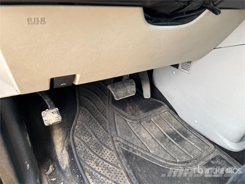 Dodge Grand Caravan Minivan Automobili