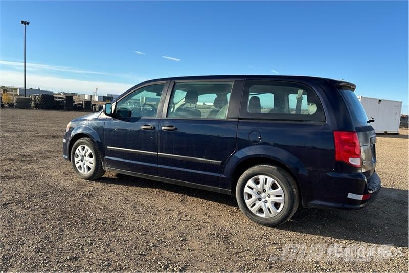 Dodge Grand Caravan Minivan Automobili