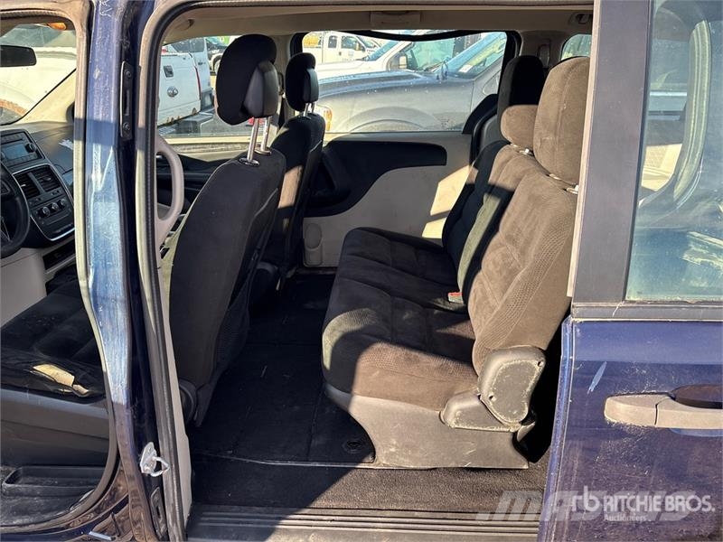 Dodge Grand Caravan Minivan Automobili