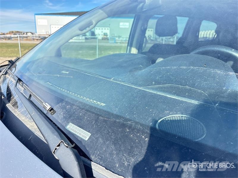Dodge Grand Caravan Minivan Automobili