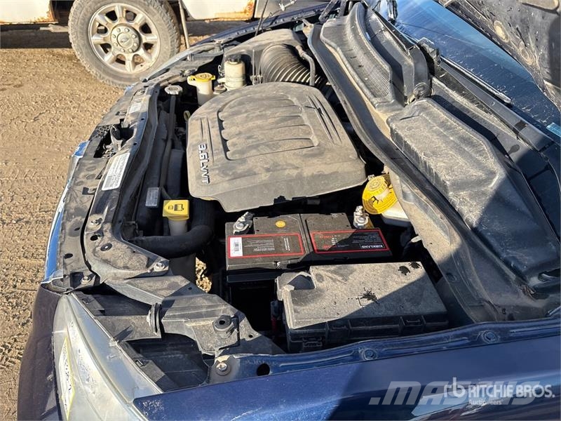 Dodge Grand Caravan Minivan Automobili