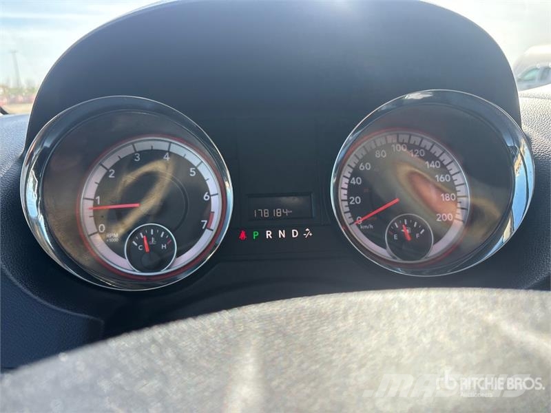 Dodge Grand Caravan SE PKWs