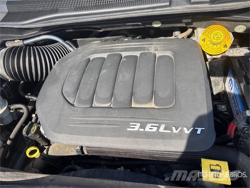 Dodge Grand Caravan SE PKWs