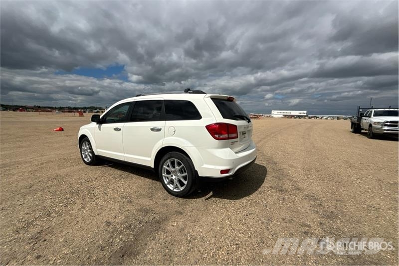 Dodge Journey AWD SUV Автомобілі