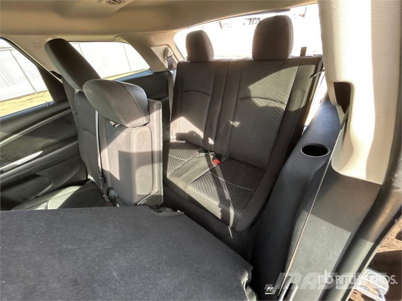 Dodge Journey SXT 4WD SUV Auto