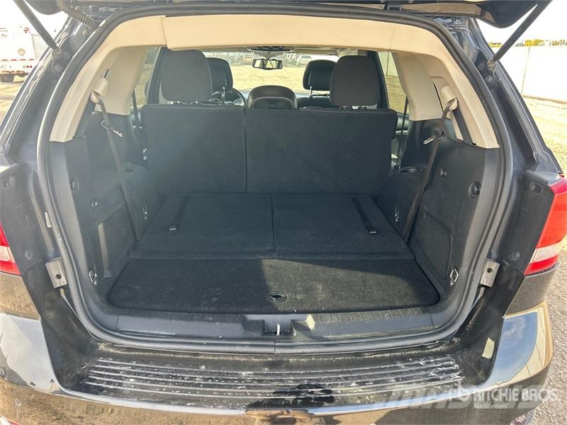Dodge Journey SXT 4WD SUV Auto