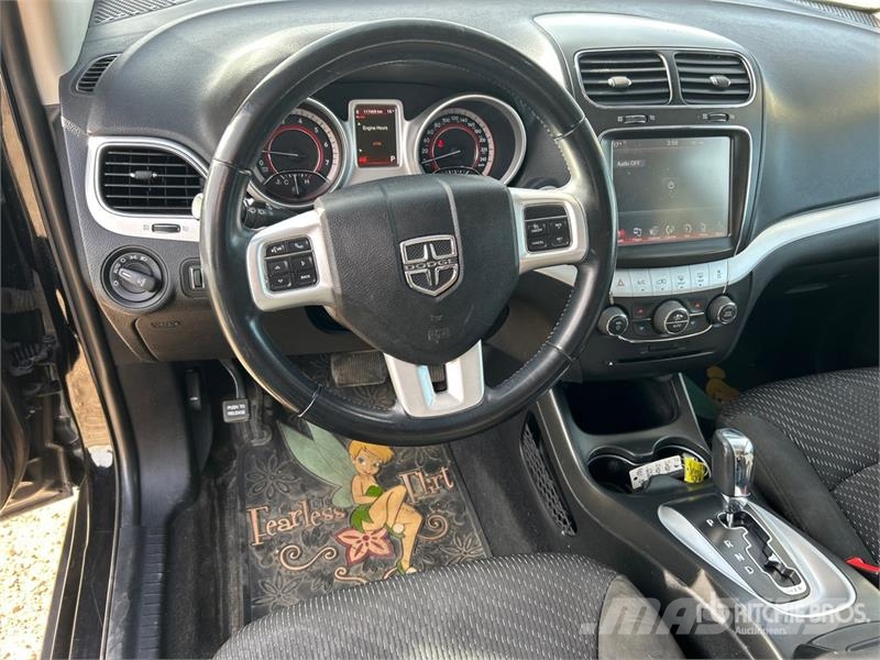 Dodge Journey SXT 4WD SUV Auto