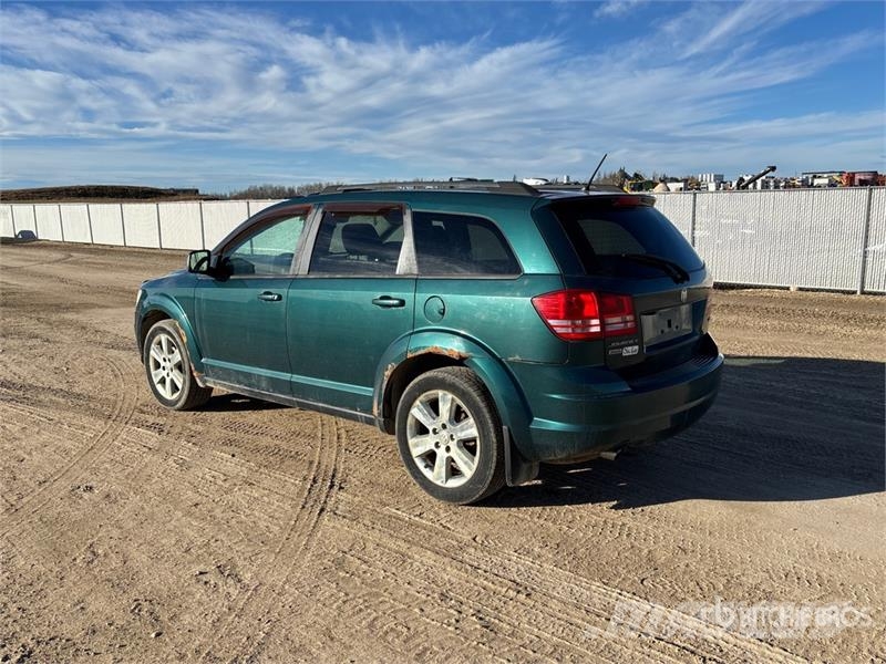Dodge Journey SXT AWD SUV Легковые автомобили