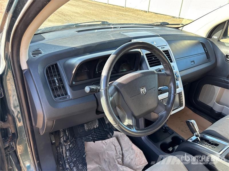 Dodge Journey SXT AWD SUV Легковые автомобили