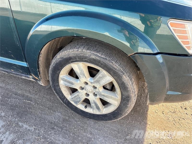 Dodge Journey SXT AWD SUV Легковые автомобили