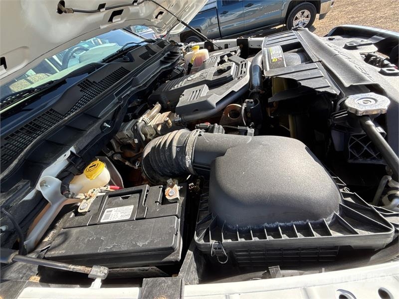 Dodge Knuckle Boom on Dodge Ram 5500 4x4 Boom Truck Kamioni sa kranom