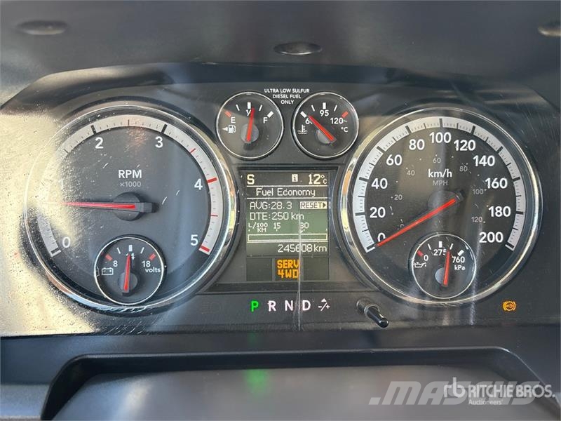 Dodge Knuckle Boom on Dodge Ram 5500 4x4 Boom Truck Kamioni sa kranom