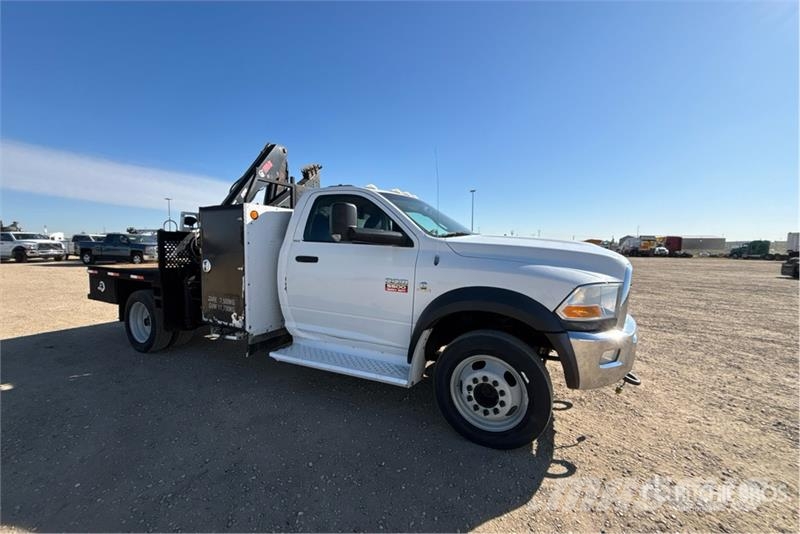 Dodge Knuckle Boom on Dodge Ram 5500 4x4 Boom Truck Kamioni sa kranom
