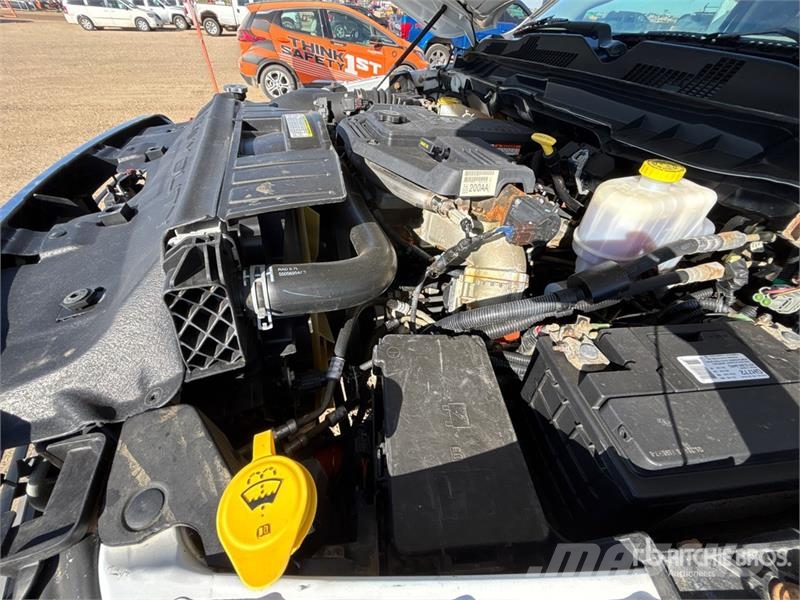 Dodge Knuckle Boom on Dodge Ram 5500 4x4 Boom Truck Kamioni sa kranom