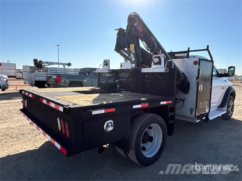Dodge Knuckle Boom on Dodge Ram 5500 4x4 Boom Truck Kamioni sa kranom
