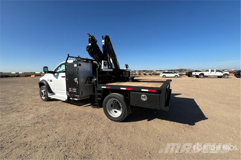 Dodge Knuckle Boom on Dodge Ram 5500 4x4 Boom Truck Kamioni sa kranom