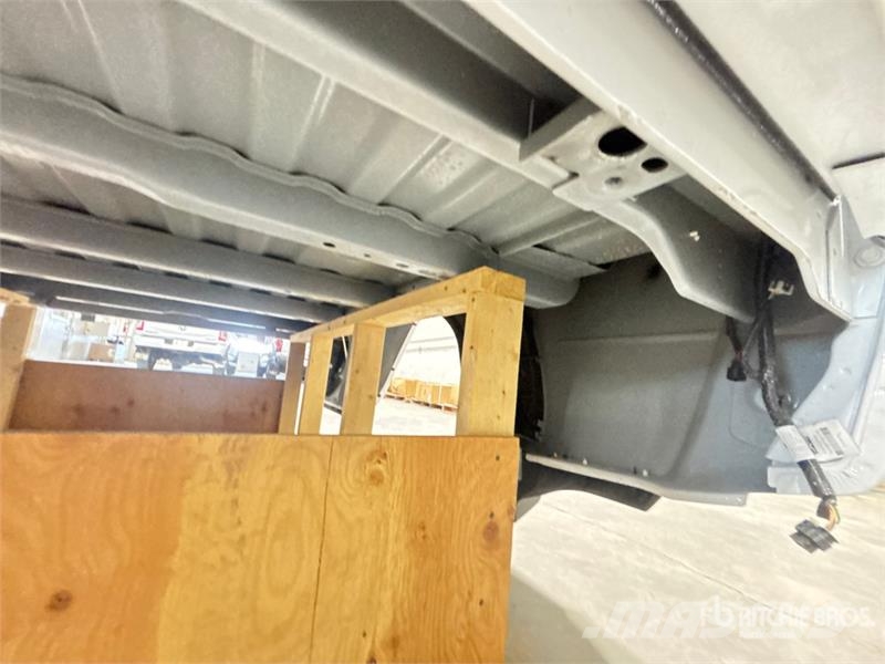 Dodge Pickup Truck Bed (Unused) Otros componentes