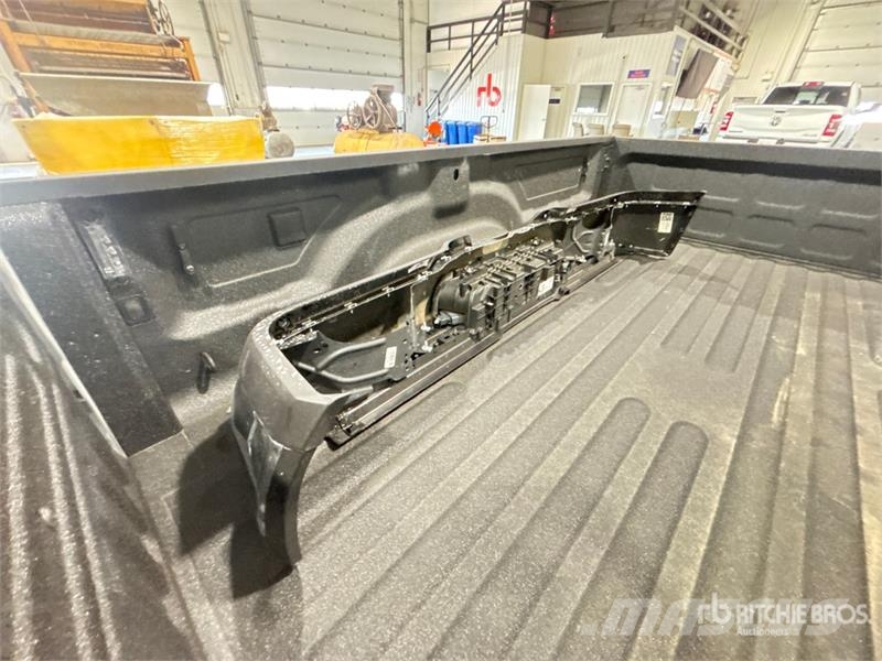 Dodge Pickup Truck Bed (Unused) Otros componentes