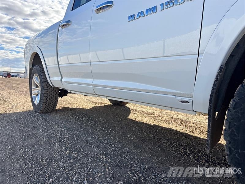 Dodge Ram 1500 Muu
