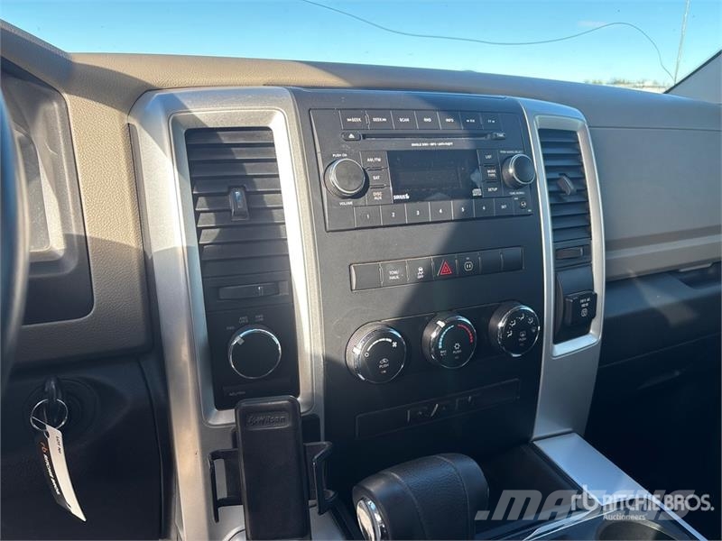 Dodge Ram 1500 Muu