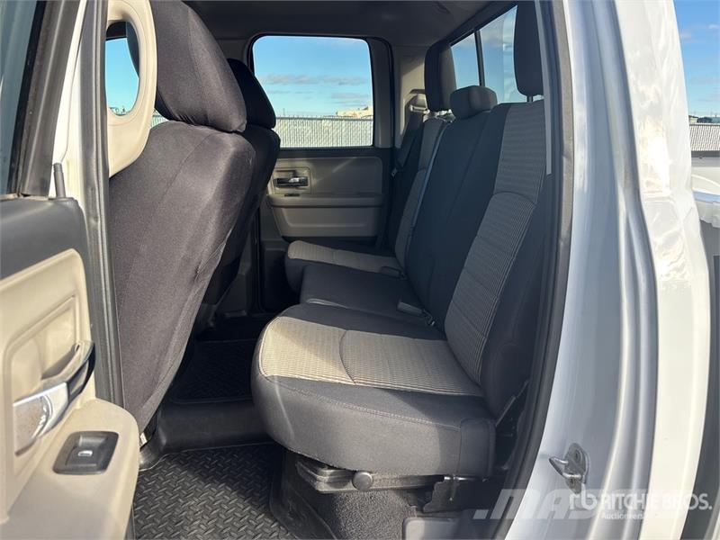 Dodge Ram 1500 Muu