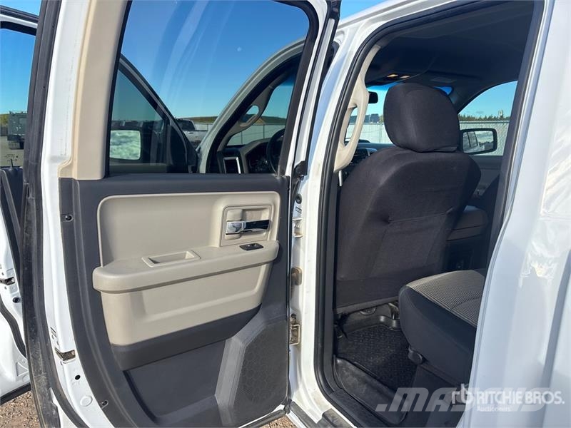 Dodge Ram 1500 Muu