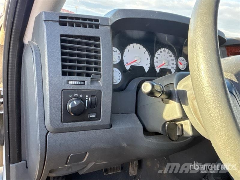 Dodge Ram 1500 其他