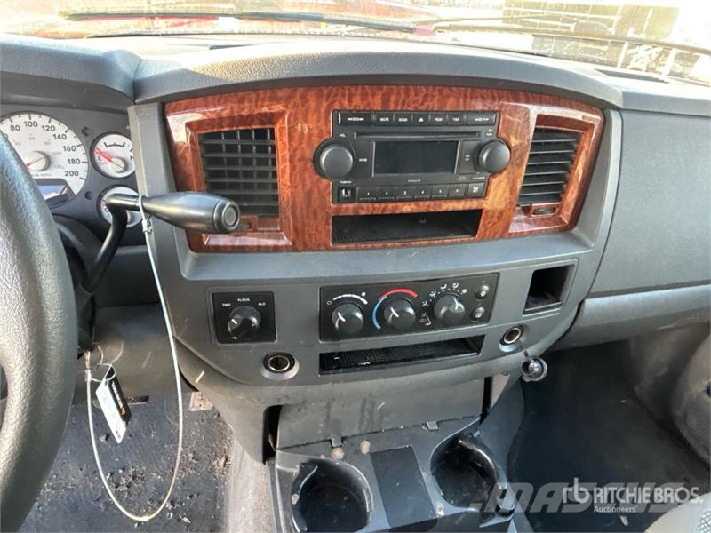 Dodge Ram 1500 其他