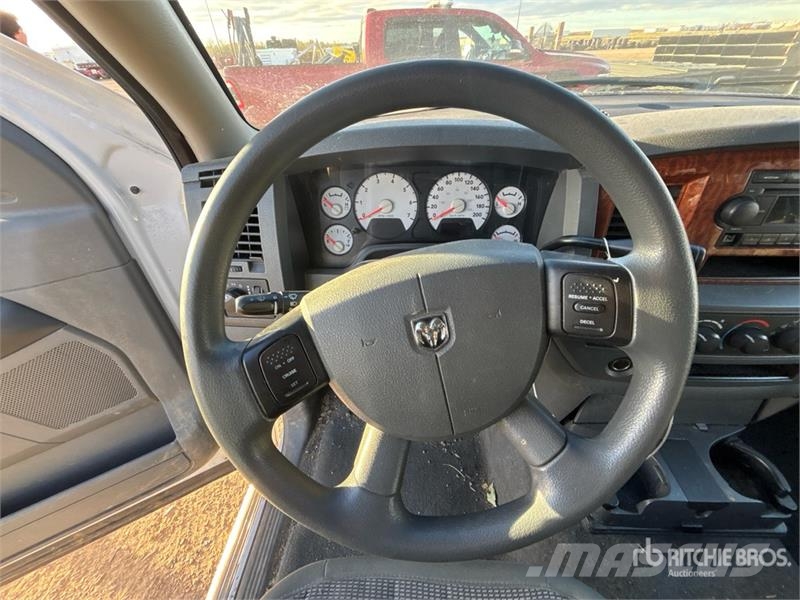 Dodge Ram 1500 其他
