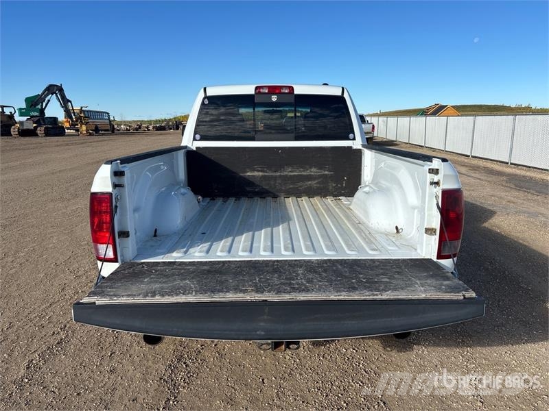 Dodge Ram 1500 Muu